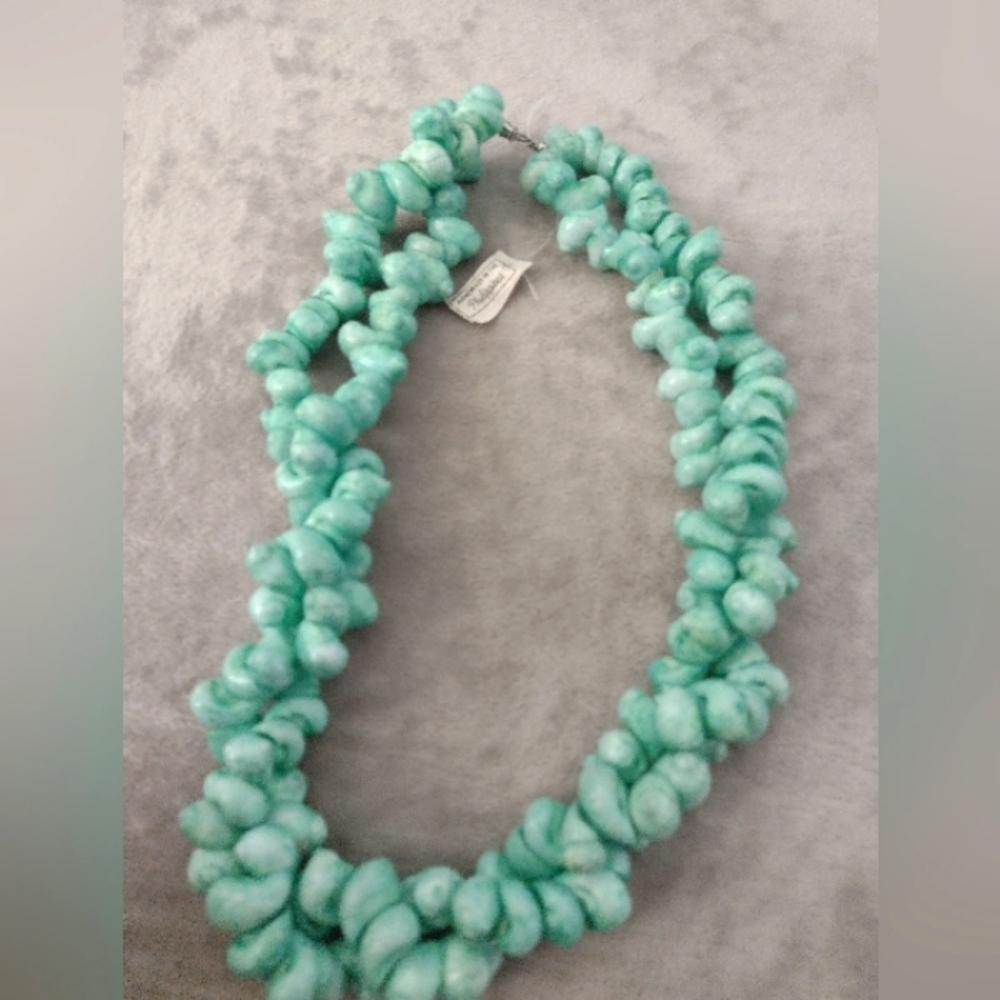 Double Strand Shell Twist of Seashells, 24"